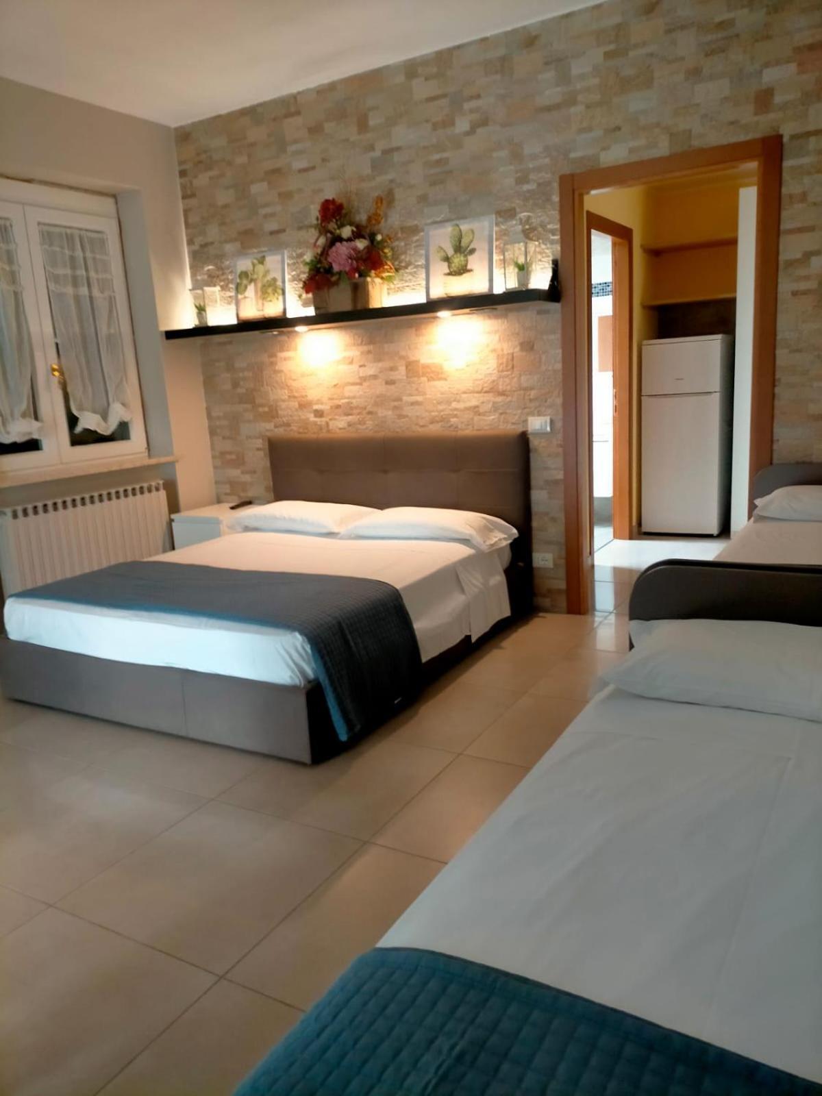 B&B Il Tramonto Pastrengo Bagian luar foto